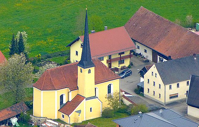 Kirche Siegenhofen 2015